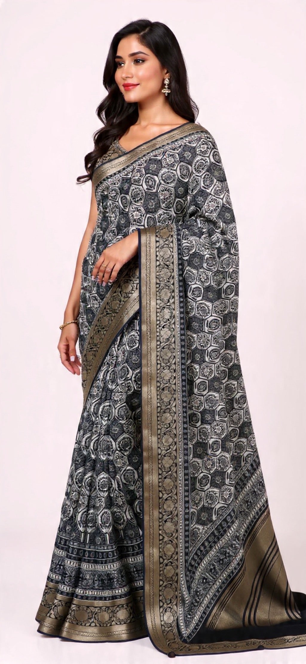 Black and White Patterned Saree - Viscos Dola Fabric Weaving Work | Pooja Textile